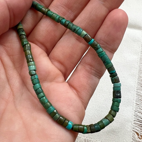 1970s TURQUOISE Heishi Vintage Southwestern Necklace 18” NOS Never Used! - Picture 3 of 5